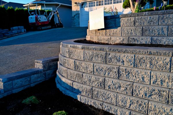 Stone Retaining Wall Repair in Fernandina Beach